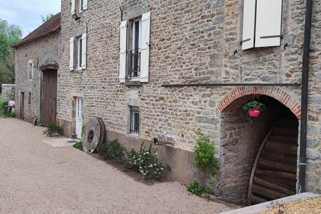 Gite Dans Ancien Moulin Sainte-Helene  Dış mekan fotoğraf